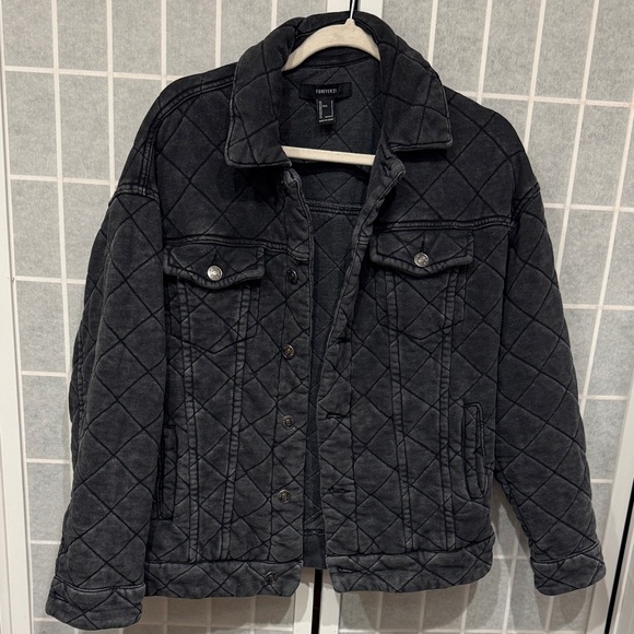 Forever 21 Jackets & Blazers - Forever 21 Womens Charcoal Quilted Jacket Size S